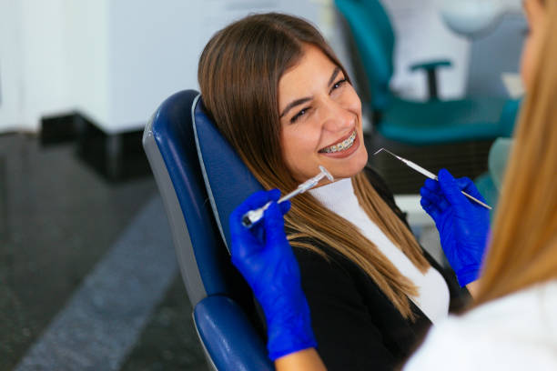 Best Tooth Extraction  in Scottdale, GA